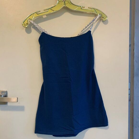 Mendocino swing top flowy, sleeveless, sz M, pleat detail, for layering,… - Picture 7 of 16